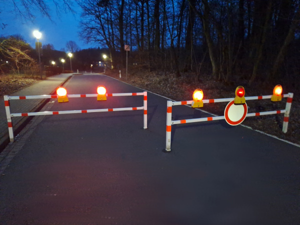 Straßensperrung Quellenhofweg